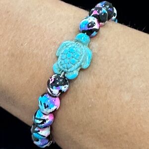 Turtle stretchy bracelet- New - Tie Dye - colors WILL vary - great gift